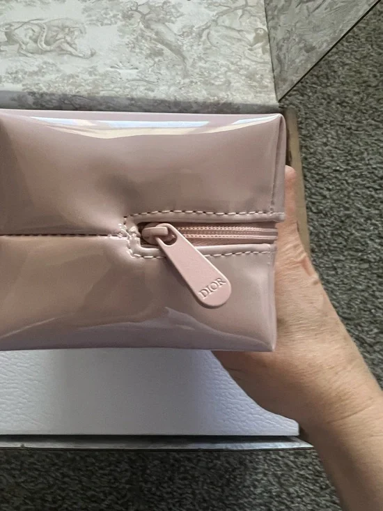 Dior Blush Pink Ceramic CD Logo Trinket Box - Picture 5 of 9